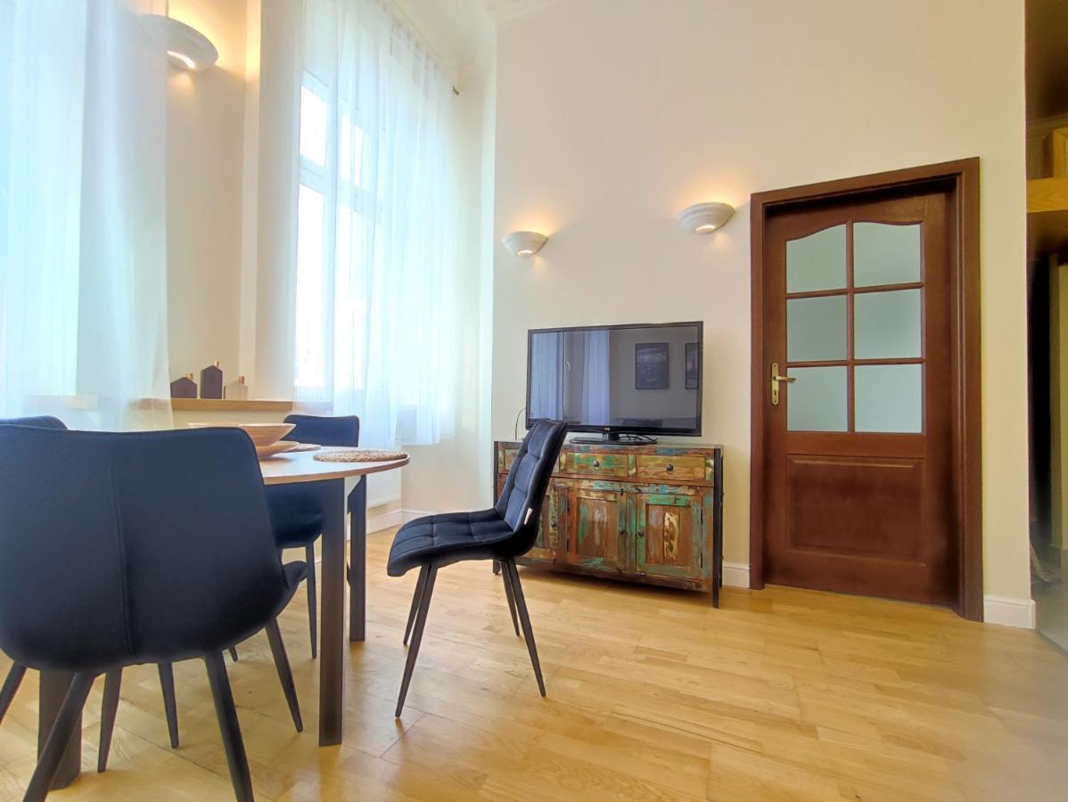 Bresly Apartament Old Town Wroclaw Bagian luar foto